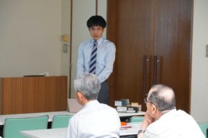 画像に alt 属性が指定されていません。ファイル名: サロン1-04-1-300x200.jpg